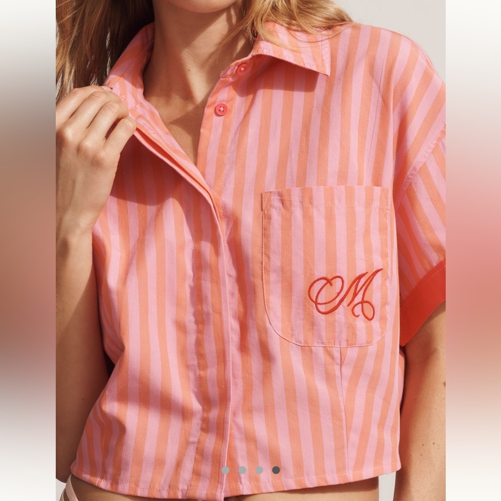 Anthropologie Maeve Shirt Monogram M Crop Top Pink Orange Stripe SIZE MEDIUM NEW